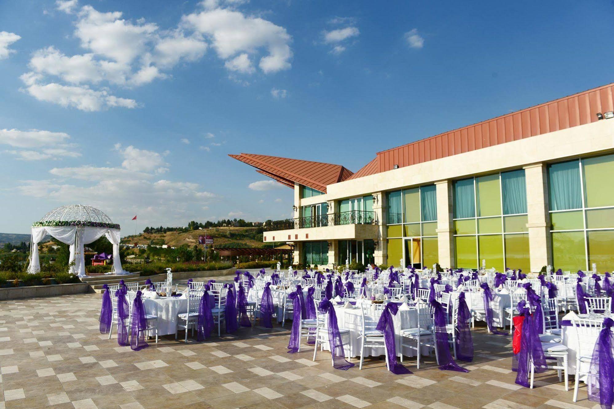 Hotel Kronos Golbası